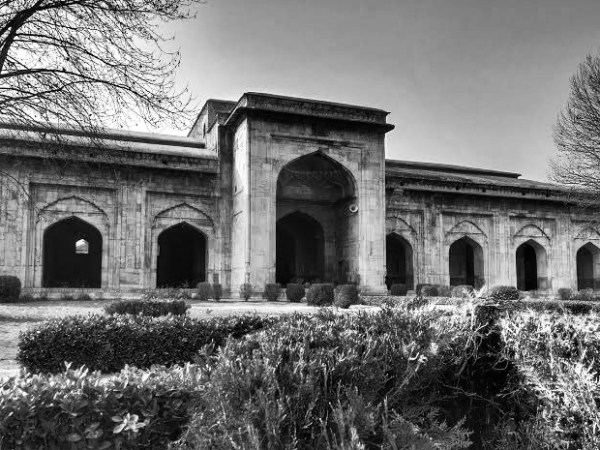 Pathar Masjid: A brief&nbsp;history